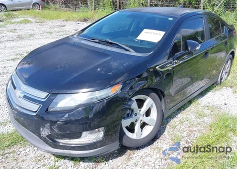 2013 Chevrolet Volt from USA, damaged, VIN 1G1RA6E47DU136006